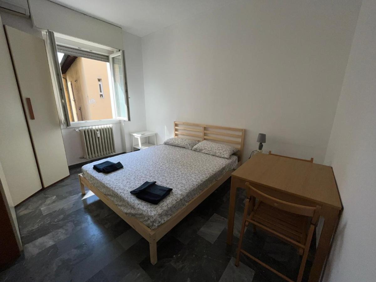 Apartament Bilocale Roggia Scagna 7 Mediolan Zewnętrze zdjęcie